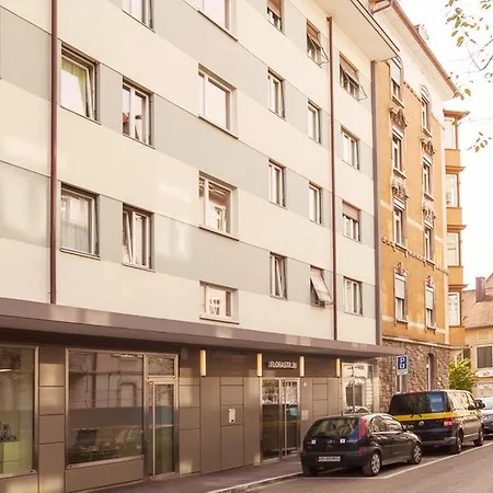 Apartamento Ema House Serviced Seefeld Zúrich