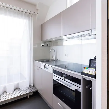 Ema House Serviced Apartments, Seefeld Apartment Zurich