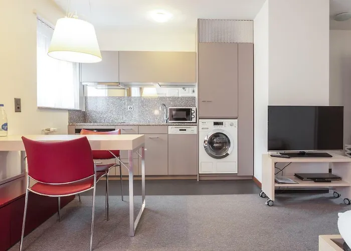 아파트 Ema House Serviced Seefeld